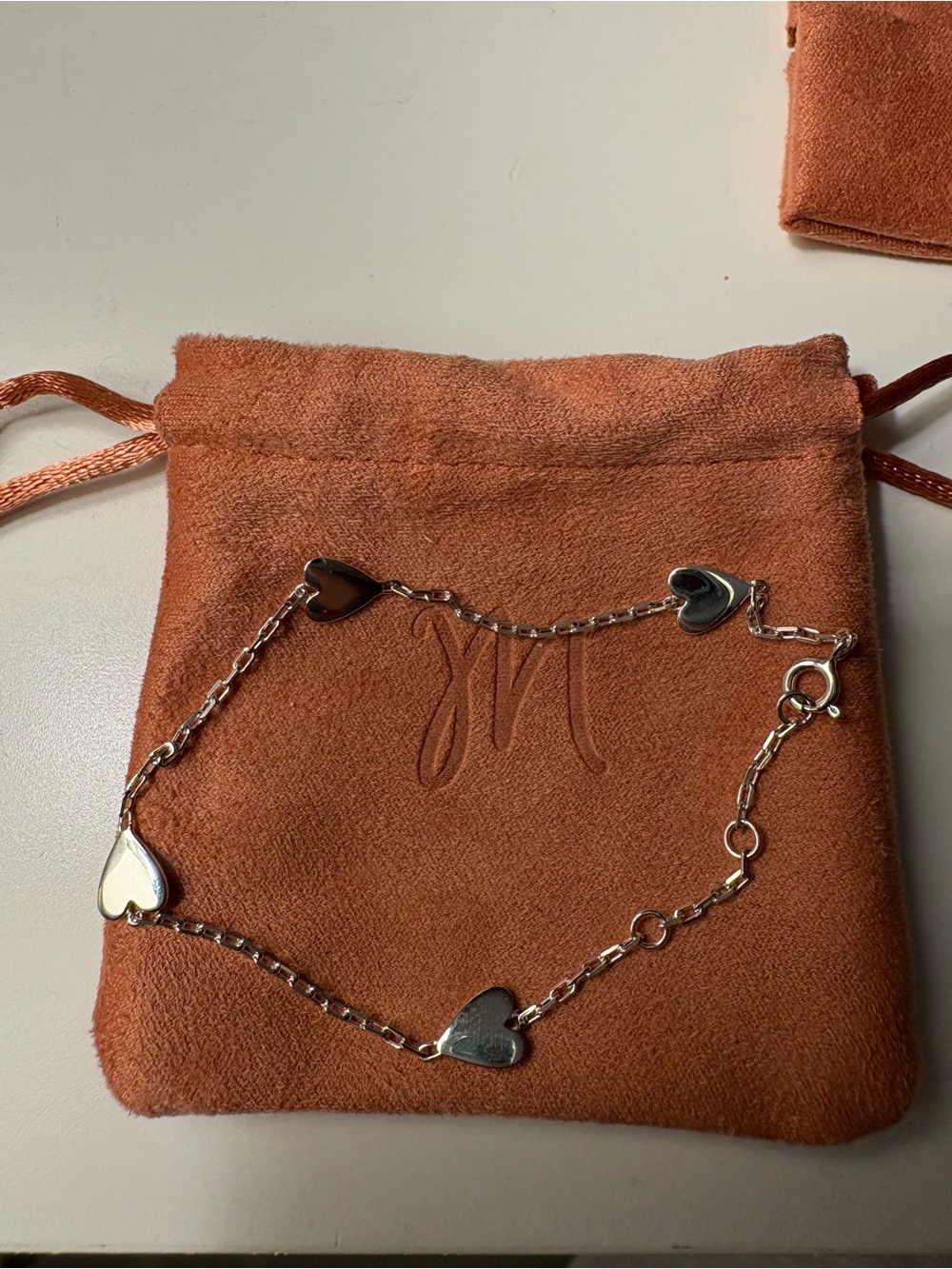 Mejuri Sterling Silver Heart Station Bracelet